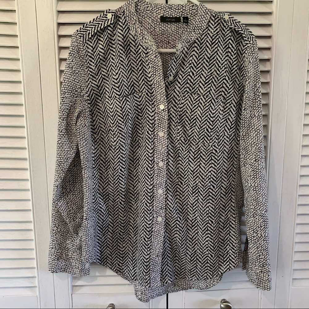 Apt 9 Ladies Long Sleeve Top